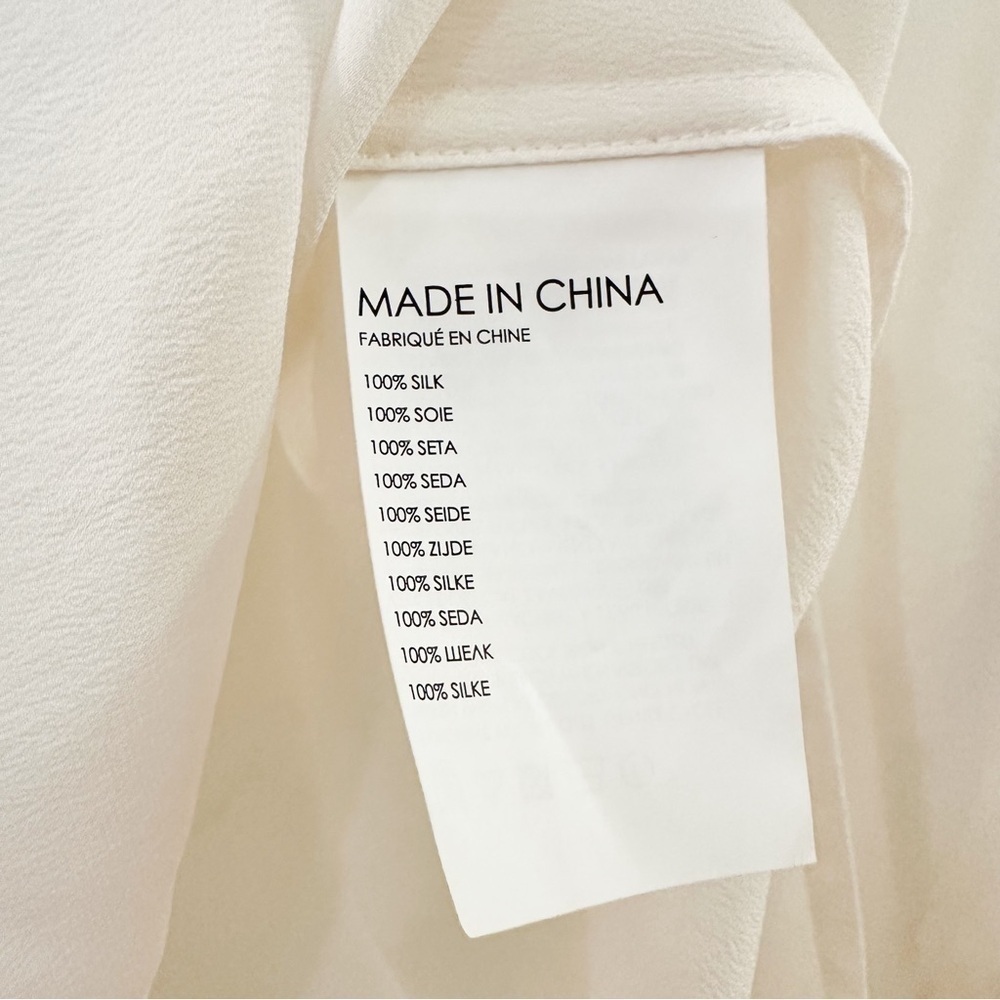 Club Monaco Shirred Tie Detail Blouson Top White Silk sz small - Picture 14 of 14